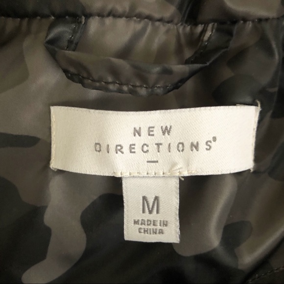 Sz M Camo Vest - Picture 3 of 5